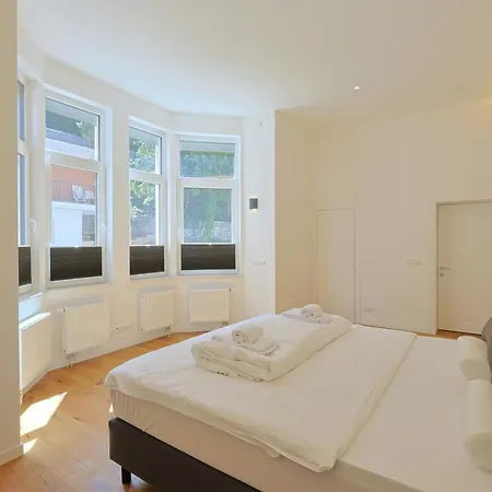 Aparthotel Ausblick I Modern, Zentral, Zum Wohlfuehlen I 5 Min Zu Fuss Zu Therme, Kurpark & I Wlan, Parkplatz Inklusive I Kontaktloser Check-in