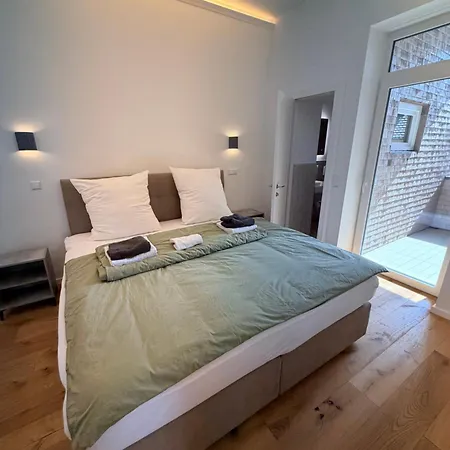 Aparthotel Ausblick I Modern, Zentral, Zum Wohlfuehlen I 5 Min Zu Fuss Zu Therme, Kurpark & I Wlan, Parkplatz Inklusive I Kontaktloser Check-in Badenweiler